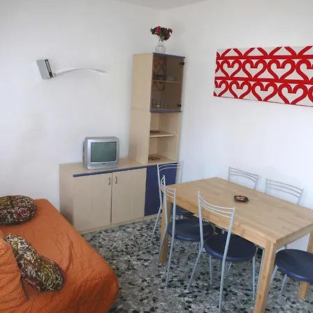 Fuer 5 Personen Ca 35 Qm In Bibione, Adriakueste Italien Und Umgebung Nyaraló