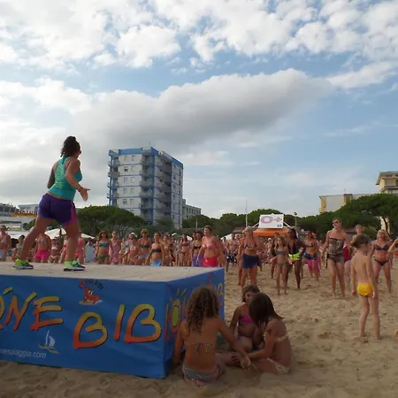 Fuer 5 Personen Ca 35 Qm In Bibione, Adriakueste Italien Und Umgebung * Бибионе