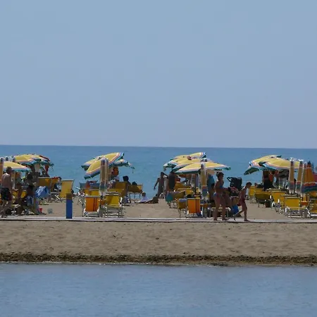 Fuer 5 Personen Ca 35 Qm In Bibione, Adriakueste Italien Und Umgebung * Бибионе