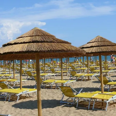 Fuer 5 Personen Ca 35 Qm In Bibione, Adriakueste Italien Und Umgebung *